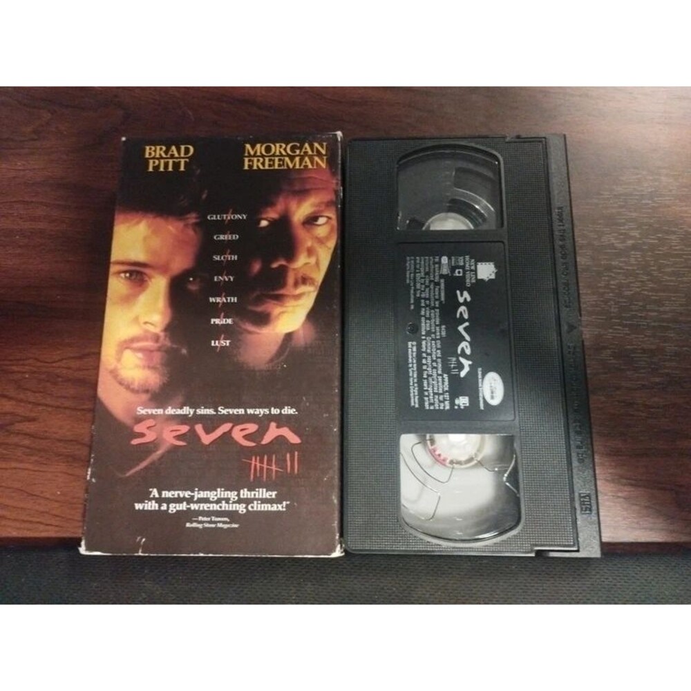 Seven - 1996 VHS - Brad Pitt, Morgan Freeman